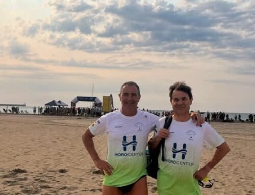 El CEN Balaguer, present a la 38a Travessia Nedant de la Pineda Platja